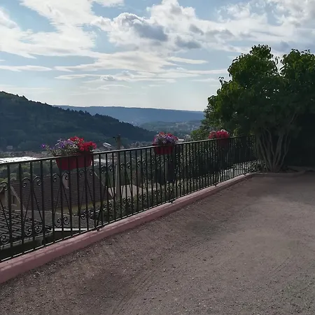 Gite Tout Confort Avec Terrasse, Parking, Wifi - 4 Chambres, 8 Couchages - Fr-1-589-246 Nyaraló