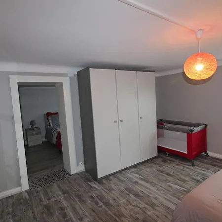 Gite Tout Confort Avec Terrasse, Parking, Wifi - 4 Chambres, 8 Couchages - Fr-1-589-246 Nyaraló